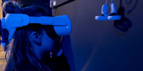 a-young-girl-using-virtual-reality-goggles-in-sensory-environment-scaled-1.jpg a-young-girl-using-virtual-reality-goggles-in-sensory-environment-scaled-1.jpg