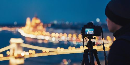 photographer-in-the-night-city-scaled-1.jpg photographer-in-the-night-city-scaled-1.jpg