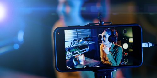 young-woman-streaming-a-live-video-scaled-1.jpg young-woman-streaming-a-live-video-scaled-1.jpg